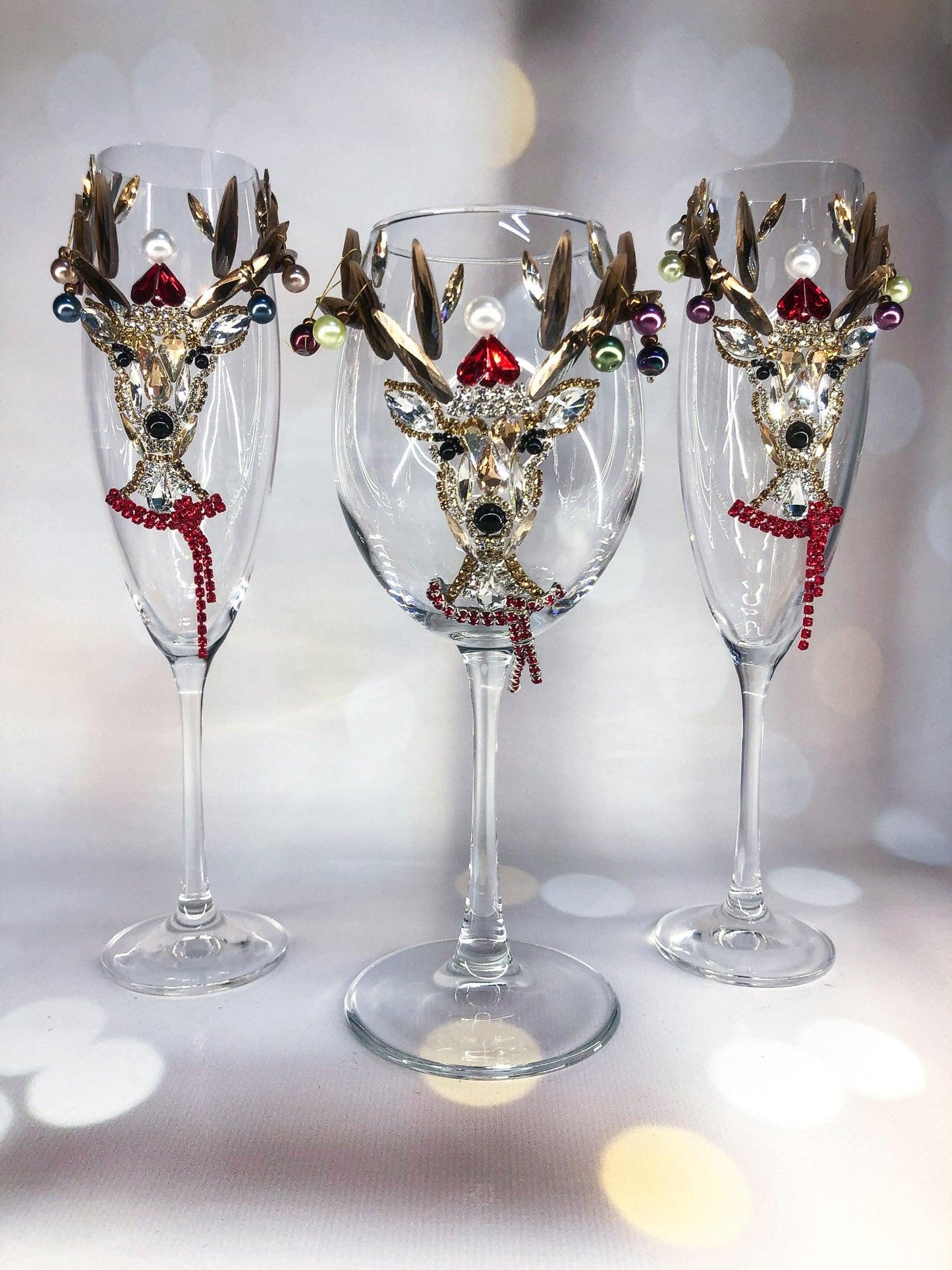 Crystal Christmas Deer Wine Glass with Golden Horns