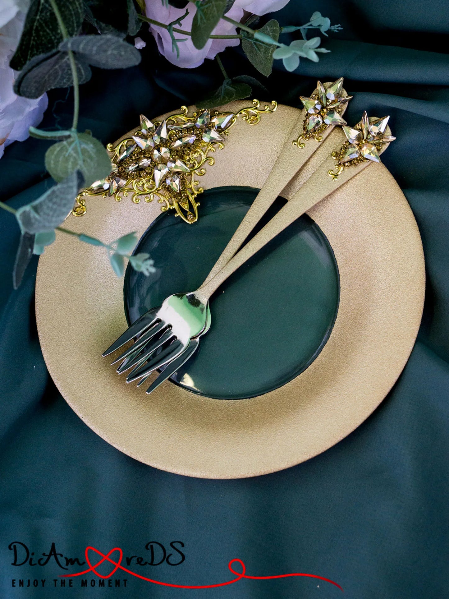 Gloria Gold Mr. and Mrs. Dessert Forks and Plate Set - Personalized Elegance