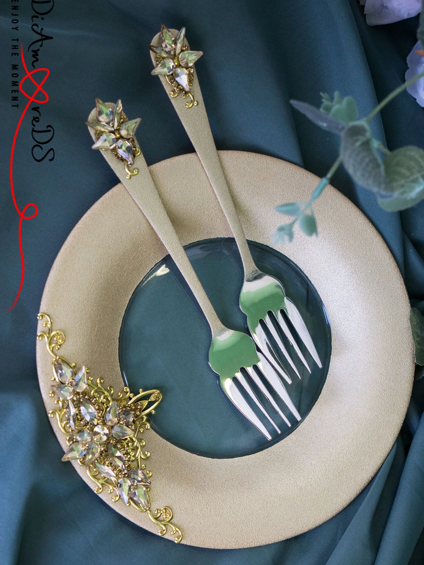 Gloria Gold Mr. and Mrs. Dessert Forks and Plate Set - Personalized Elegance