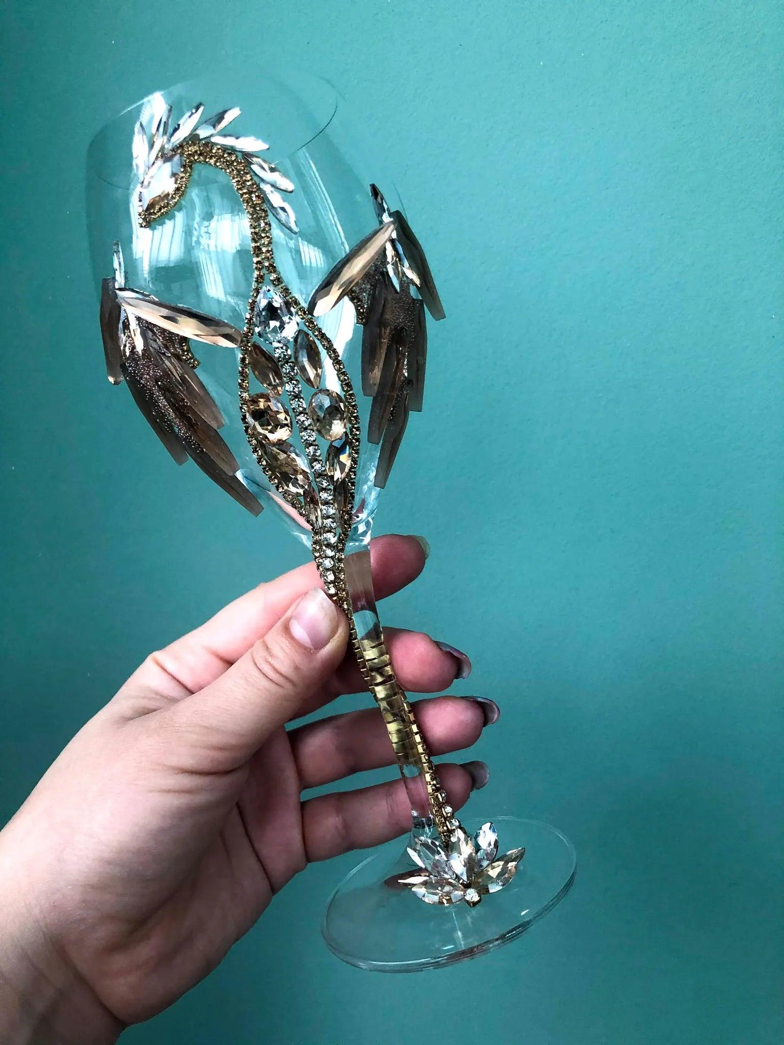 Golden Glimmer: Dragon-Adorned Wine Goblet