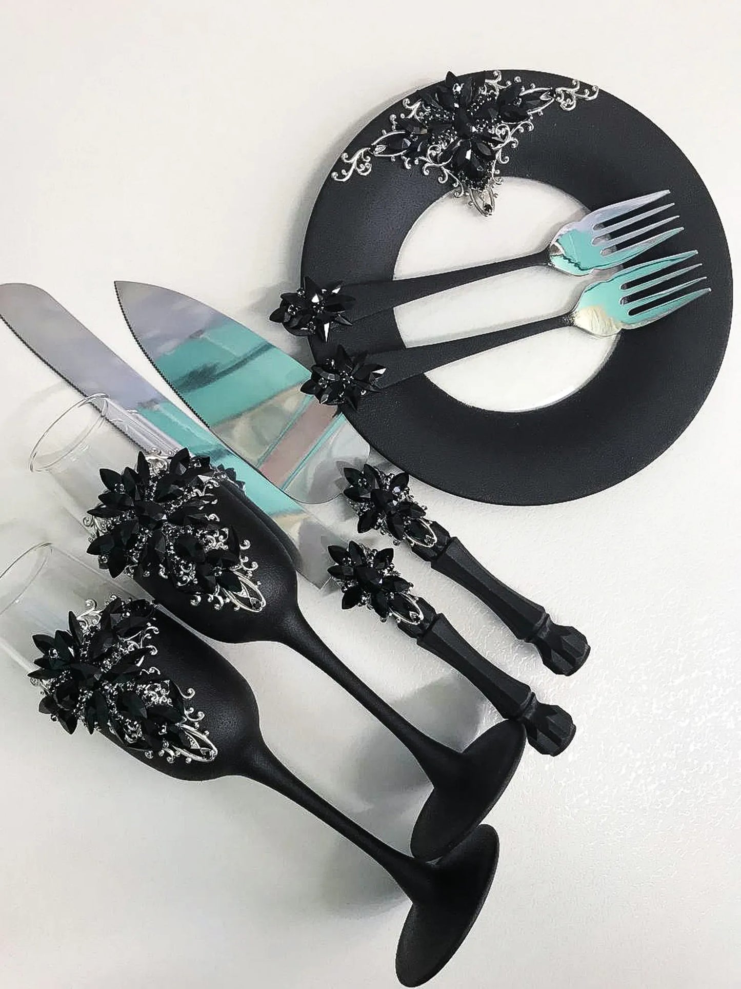 Black Crystals Gothic Themed Wedding Champagne Glasses and Cake Cutting Set