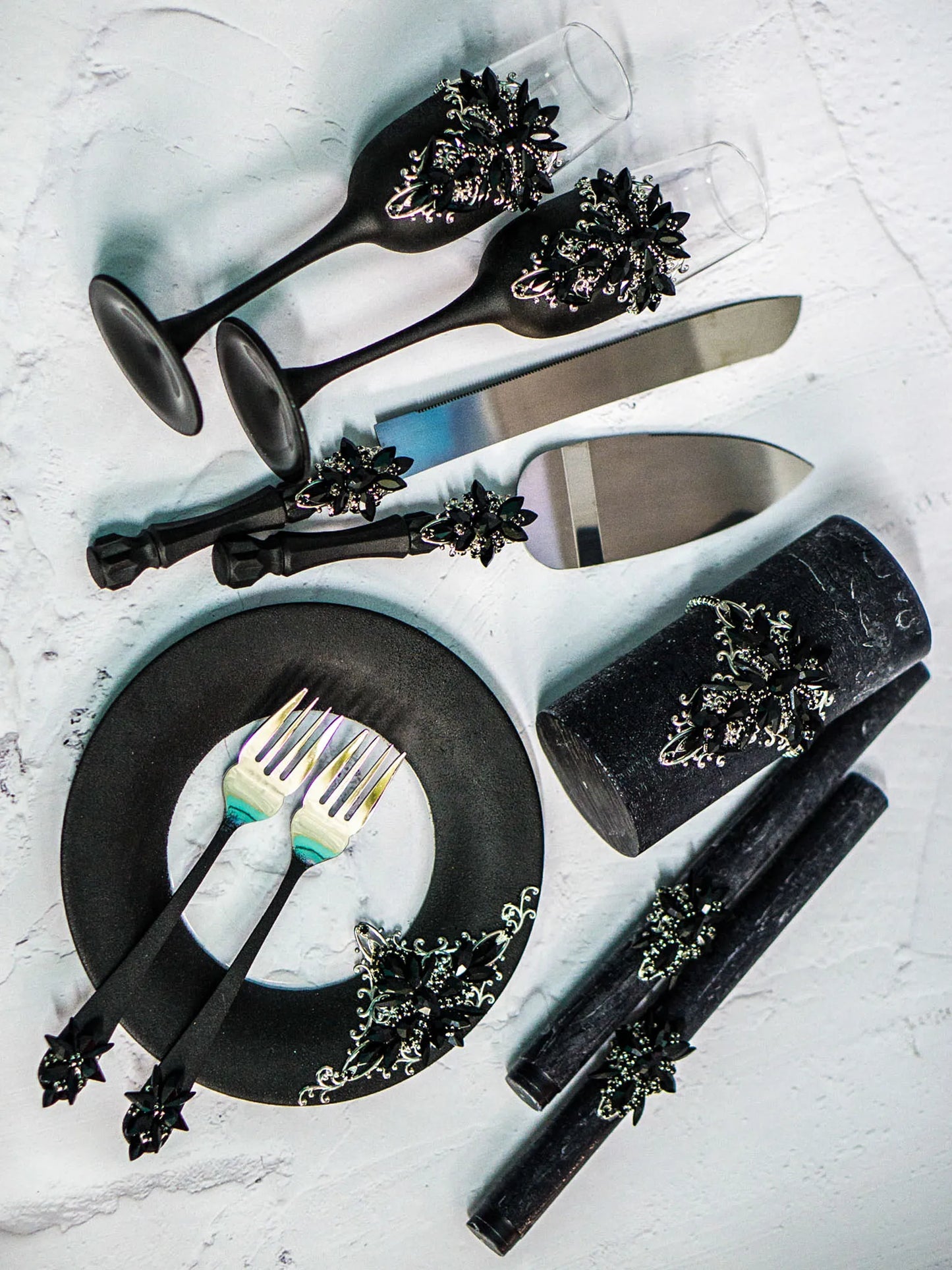 Black Crystals Gothic Themed Wedding Champagne Glasses and Cake Cutting Set