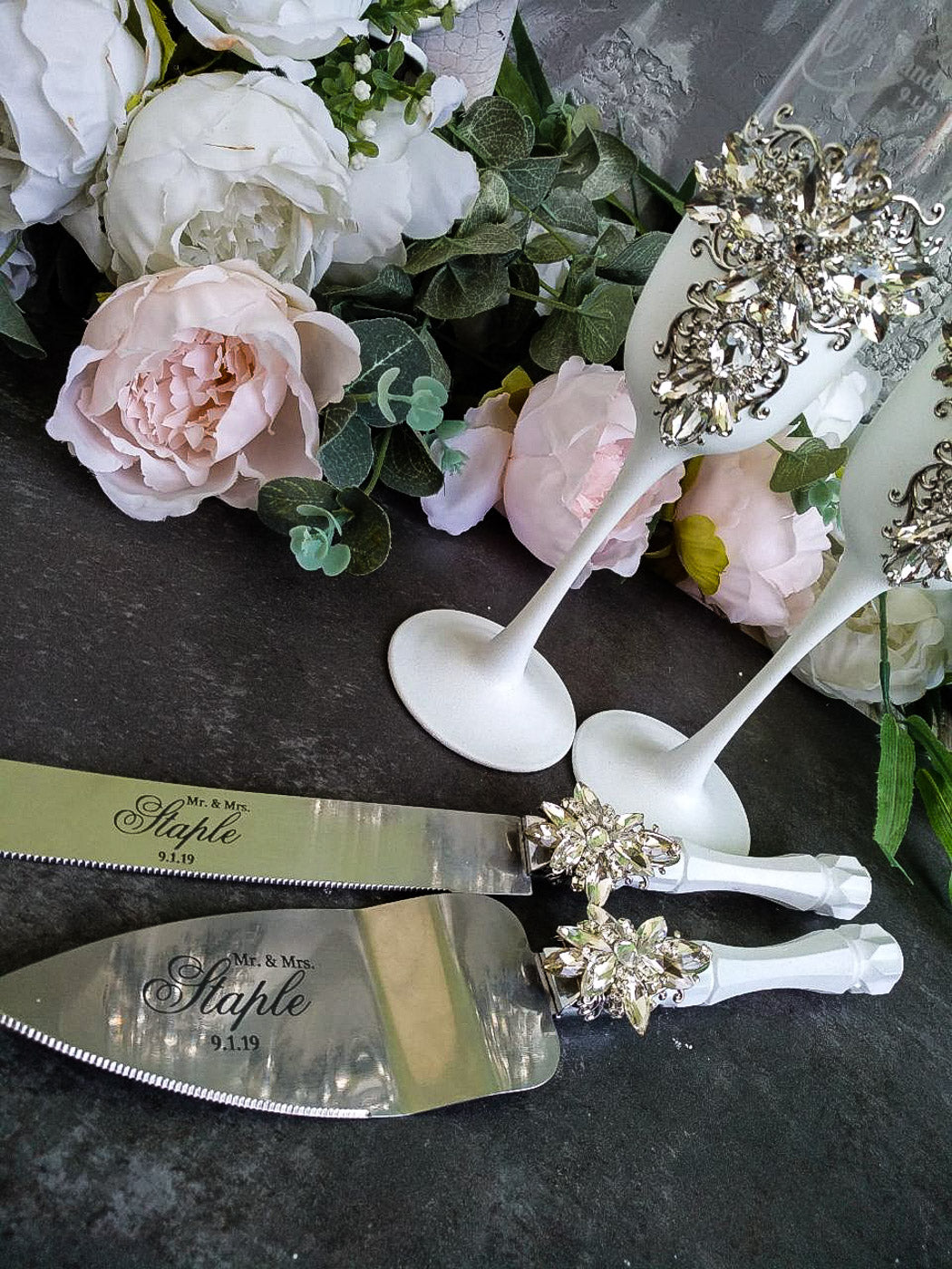 White and Silver Couple's Wedding Toast Glasses and Elegant Cake Serving Set