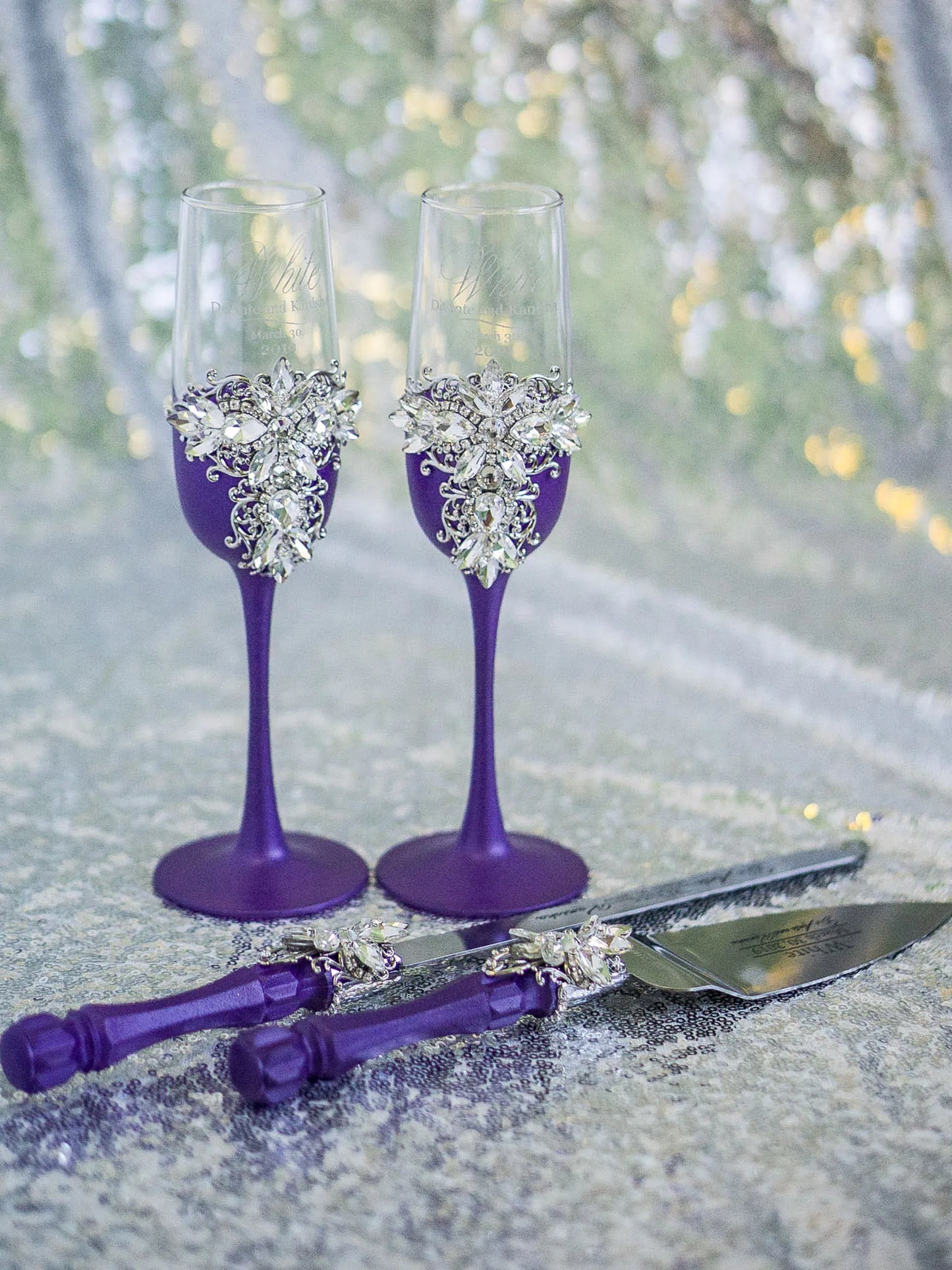 Silver and Plum Purple Personalized Crystals Decorative Champagne Glasses with Cake Serving Accessories