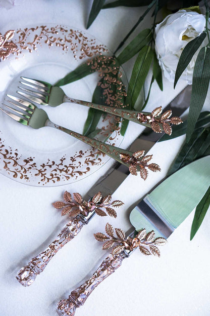 Aurora-themed toasting flutes and cake server for memorable wedding moments