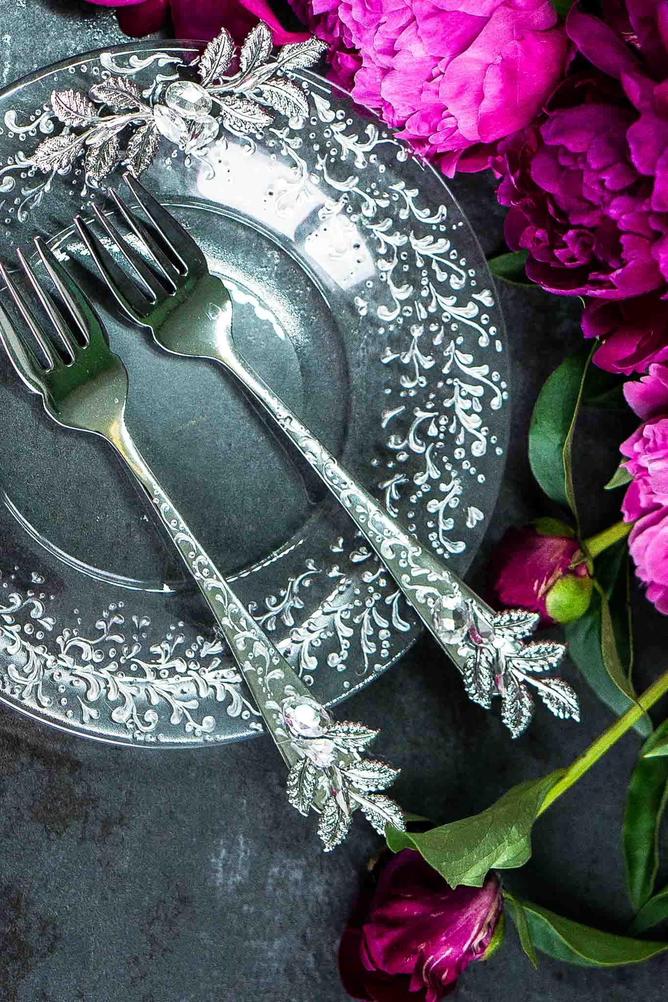 Elegant silver personalized wedding plate and forks
