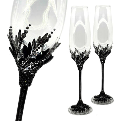 Custom Mr. and Mrs. champagne flutes with elegant design for Black Tie wedding celebrations