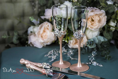 Elegant champagne flutes for sand ceremony