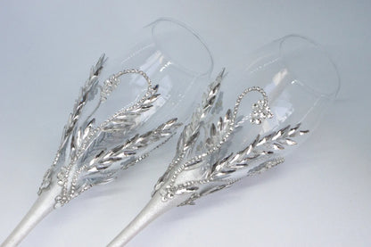 Elegant silver-tone wedding toasting glasses