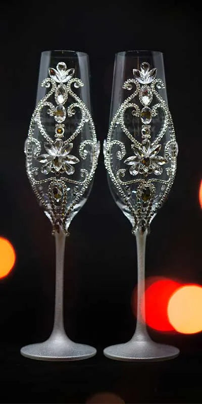 Personalized toast champagne and wine glasses for Mr and Mrs for the first wedding toast.