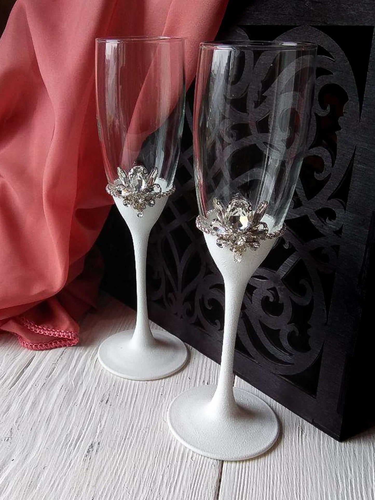Custom-designed wedding champagne flutes