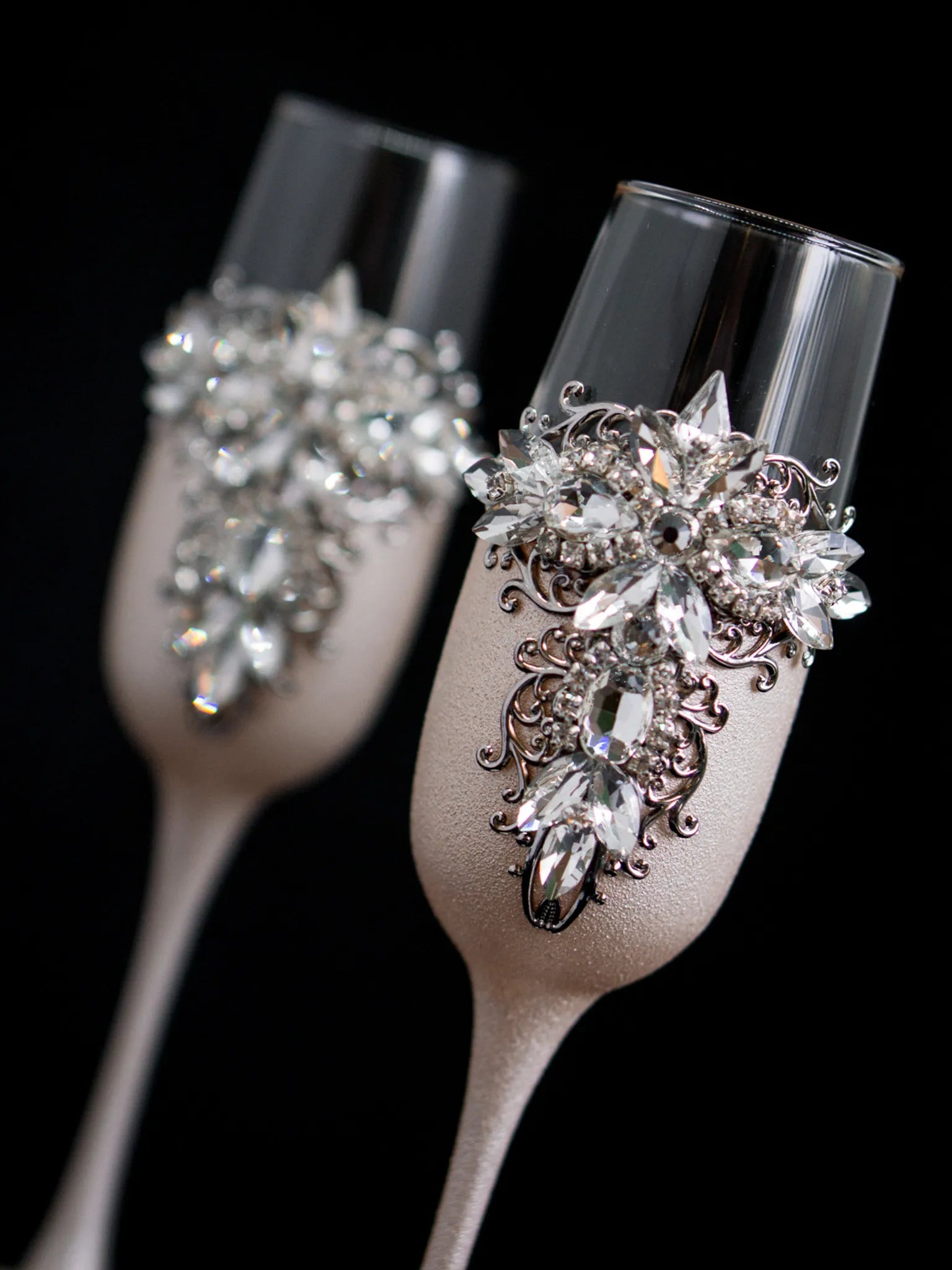Personalized wedding champagne glasses in ivory
