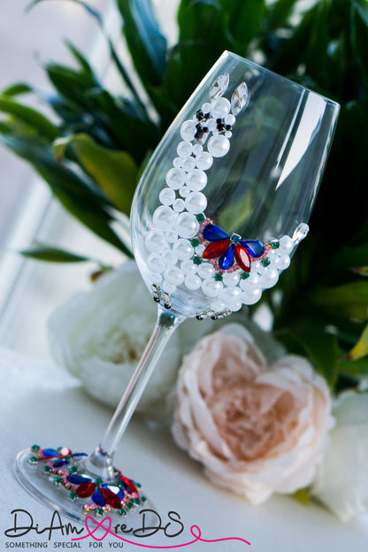 Butterfly and pearl party glass