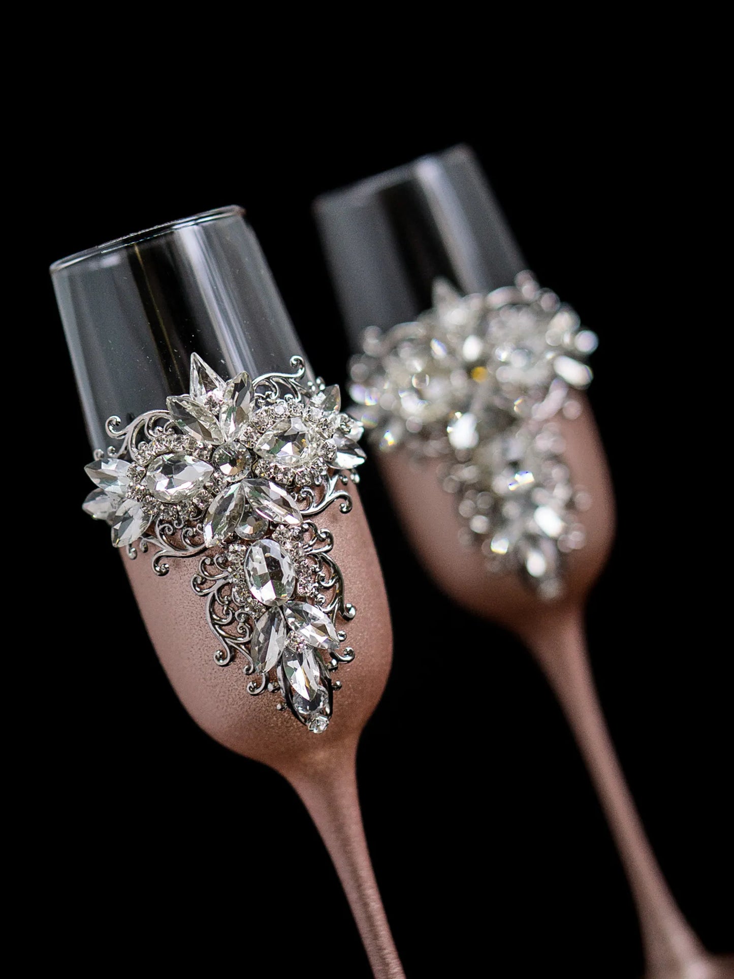 Personalized Silver and Rose Gold Wedding Champagne Flutes - Gloria Collection
