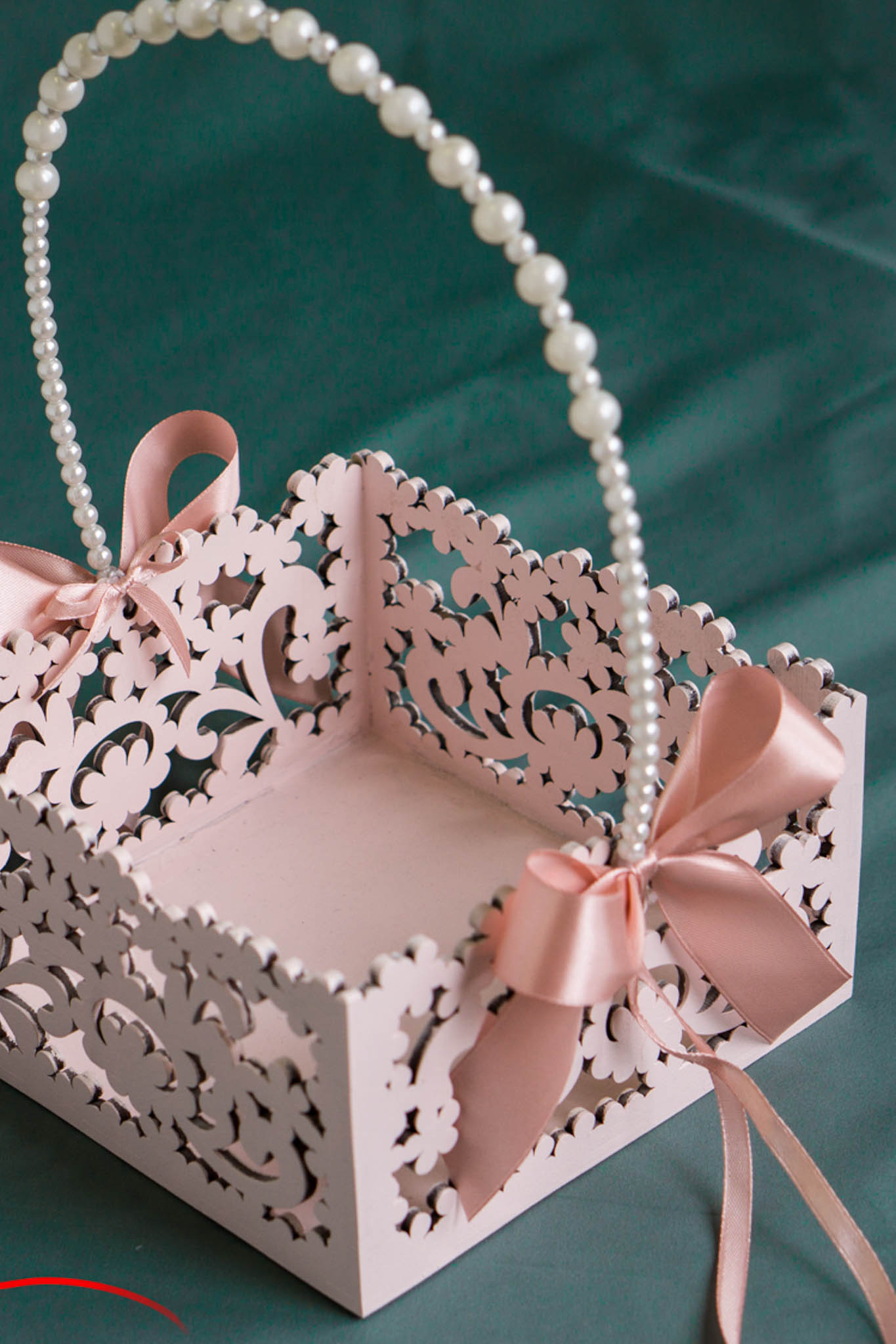 Elegant Wedding Flower Basket with Decorative Bow
