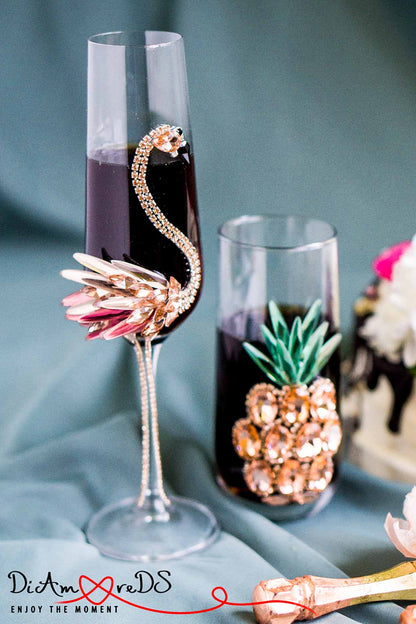Personalized wine glass with a hand-etched pineapple design, combining individuality with tropical sophistication for any occasion