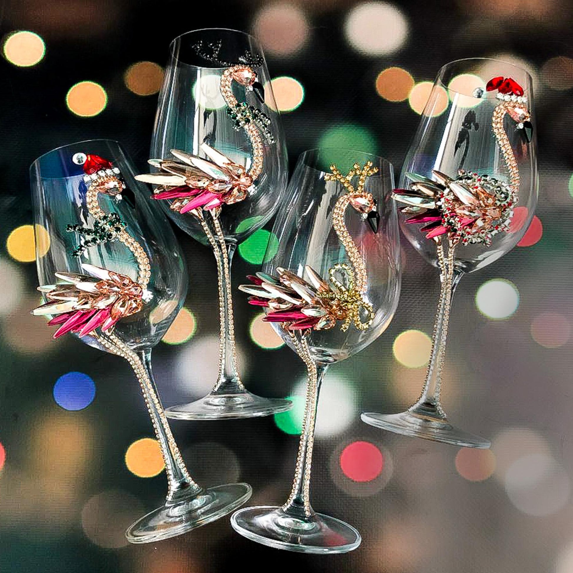 Festive Flamingo Christmas Wine Glasses - Holiday Dinnerware Elegance –  DiAmoreDS