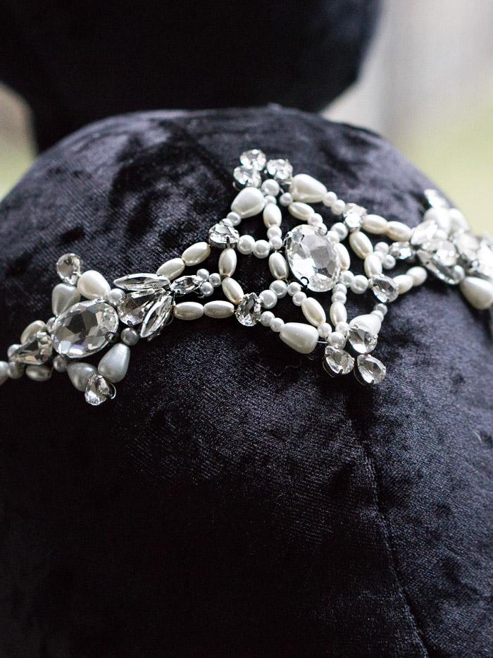 Silver Bridal Hair Piece with Pearls and Crystals in Art Deco Style